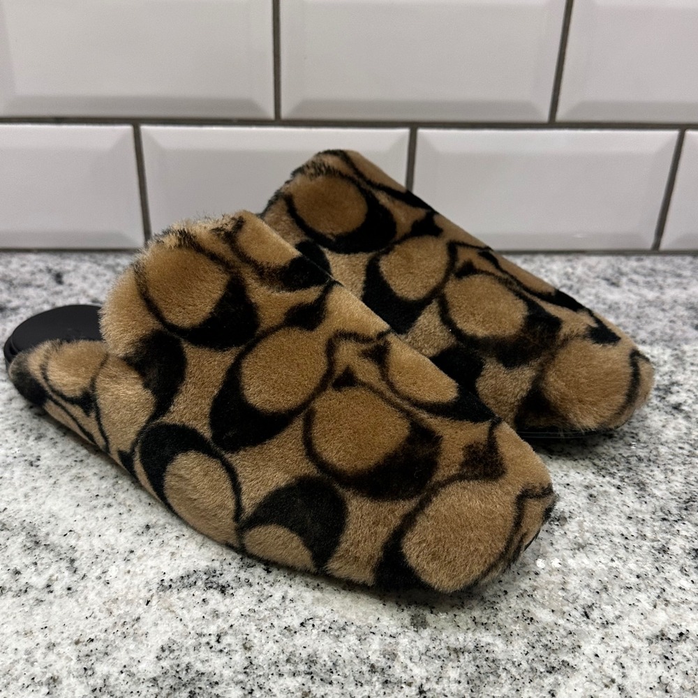 Coach Women's 8 B Sig Shrlg‎ Slip CC069 Signature Shearling Mules Coconut Black
